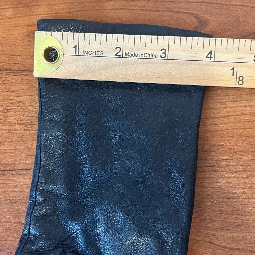 Isotoner Thinsulate Black Gloves Sz 7.5 Driving Gloves